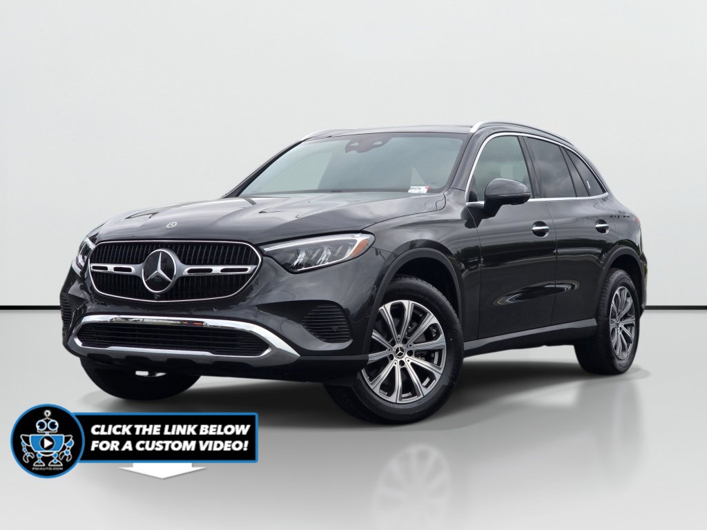 Used 2025 Mercedes-Benz GLC 300 4MATIC image 1