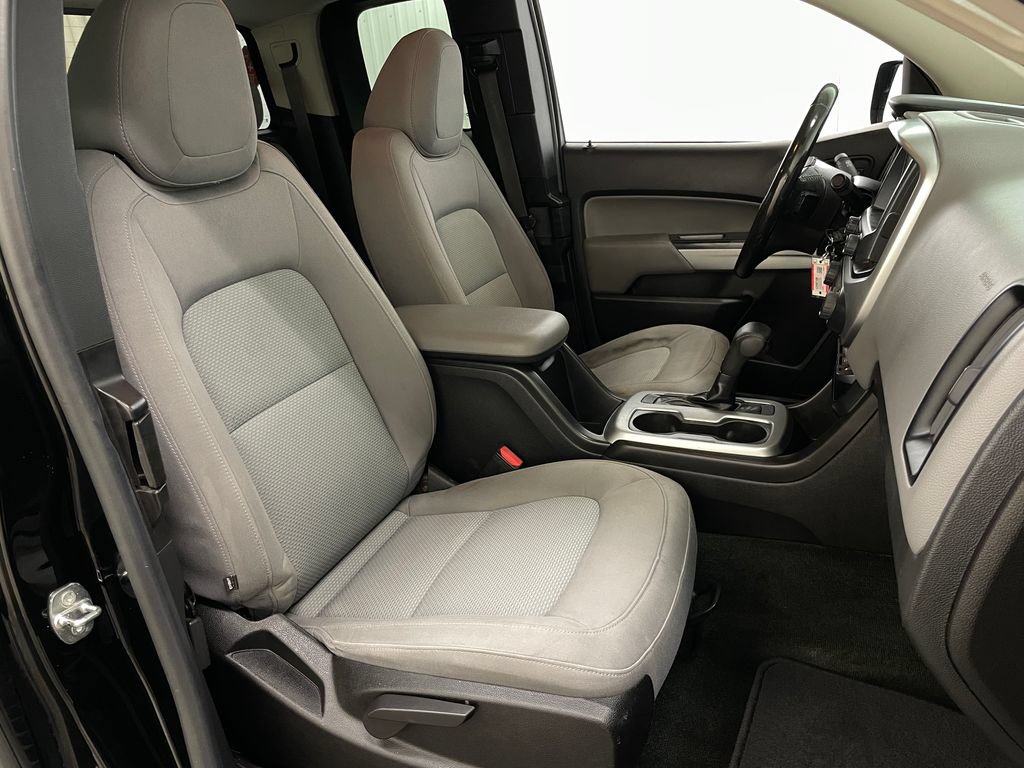 Used 2016 Chevrolet Colorado LT w/ LT Convenience Package AWD/4WD image 37