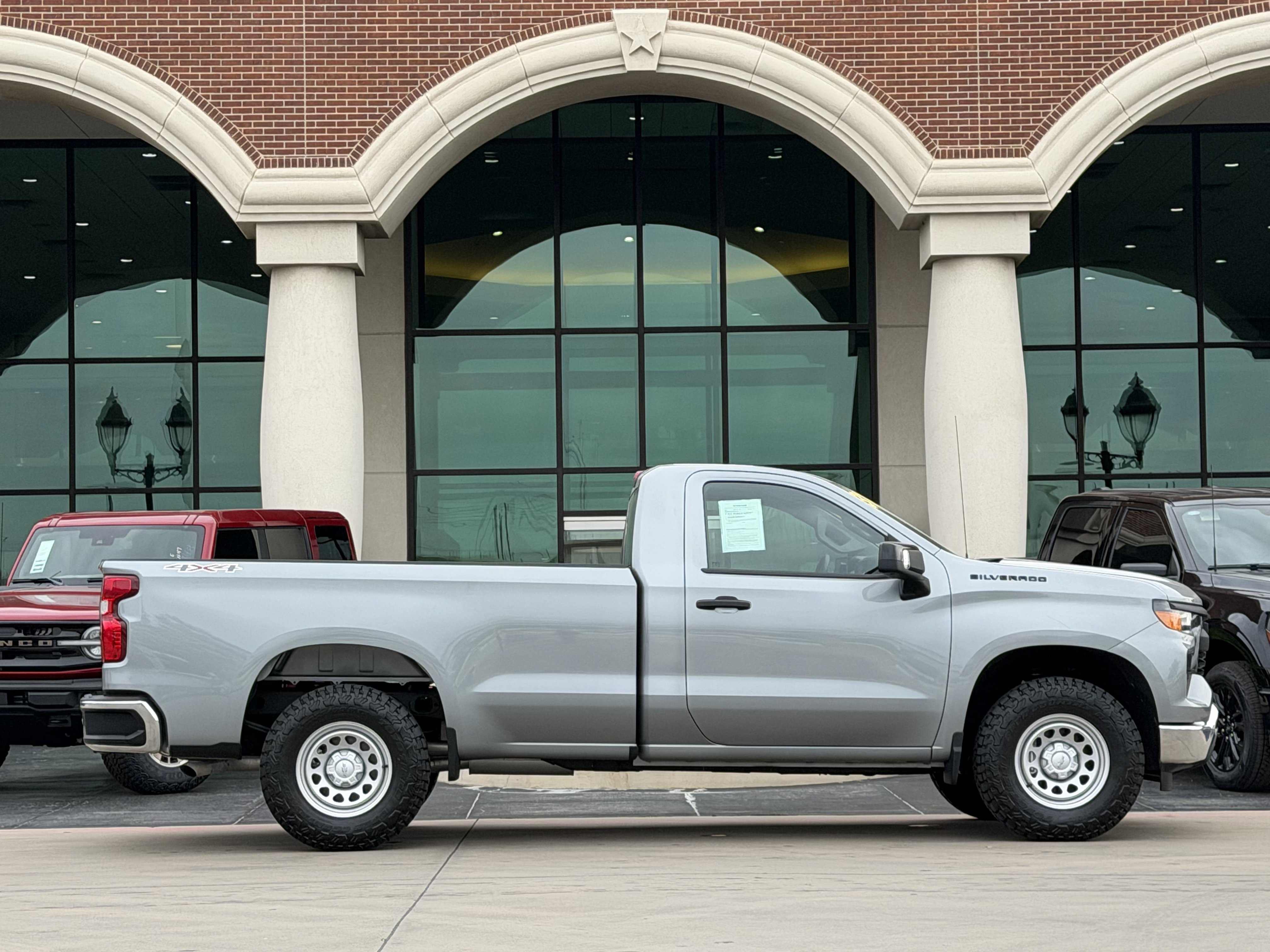 Used 2025 Chevrolet Silverado 1500 W/T w/ WT Safety Package AWD/4WD image 3