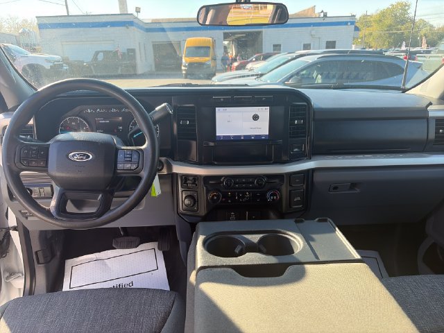 Used 2024 Ford F350 XLT AWD/4WD image 20