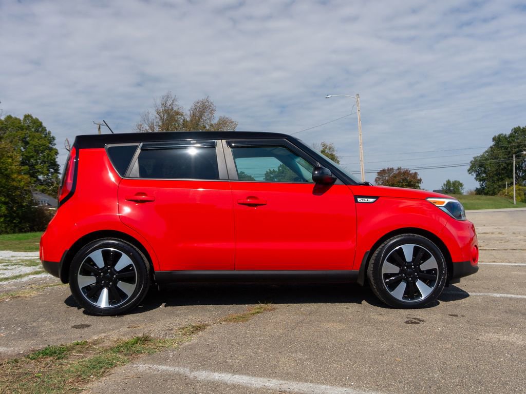 Used 2017 Kia Soul + w/ Designer's Package image 3