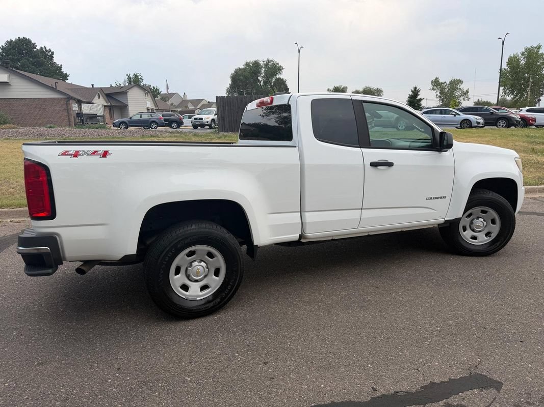 Used 2017 Chevrolet Colorado W/T w/ WT Convenience Package AWD/4WD image 4