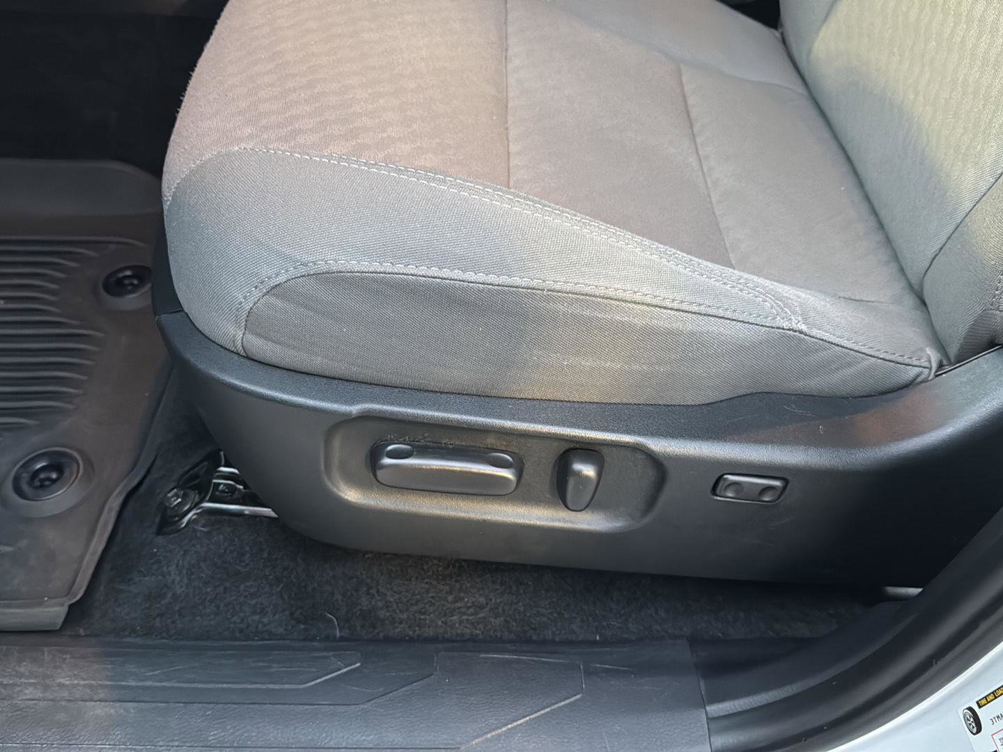 Certified 2023 Toyota Tacoma SR5 image 27