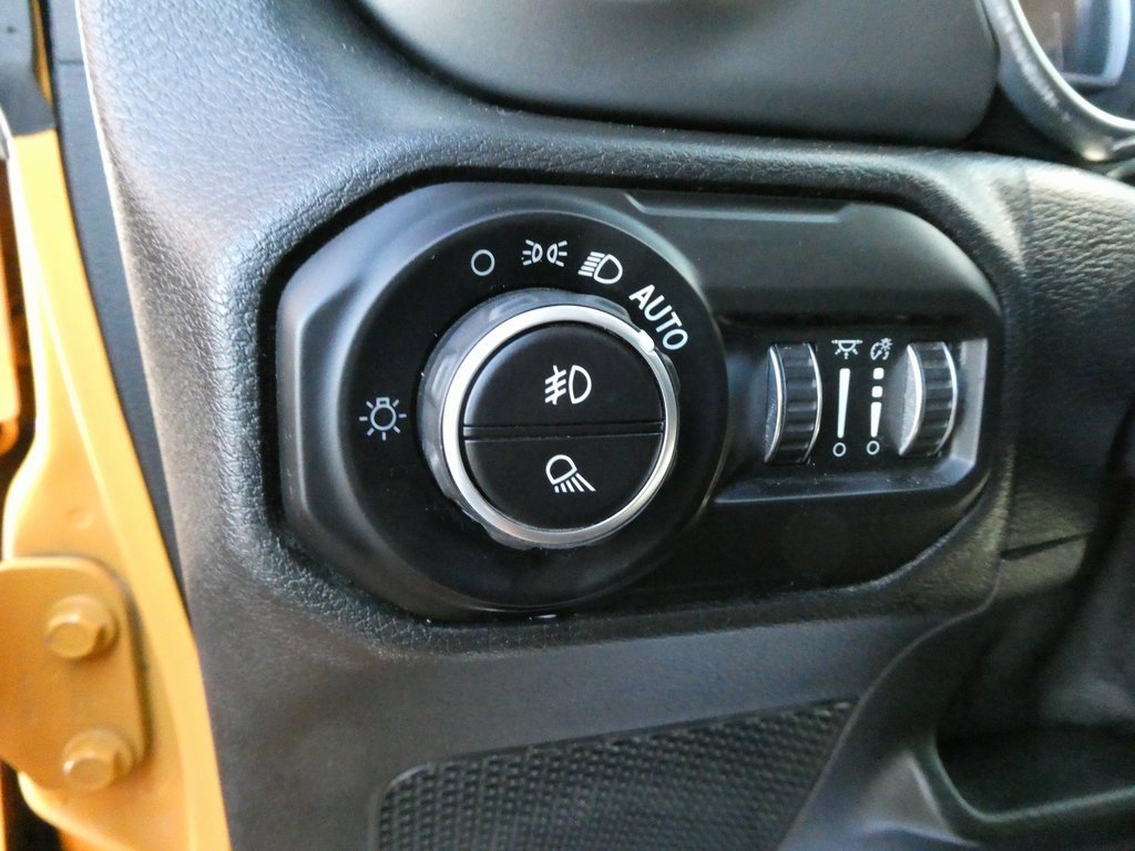 Used 2021 Jeep Gladiator Rubicon image 24