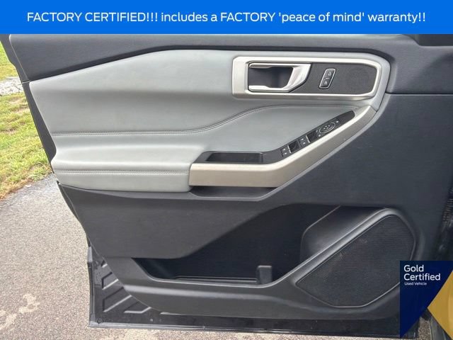 Certified 2022 Ford Explorer XLT w/ Equipment Group 202A AWD/4WD image 30