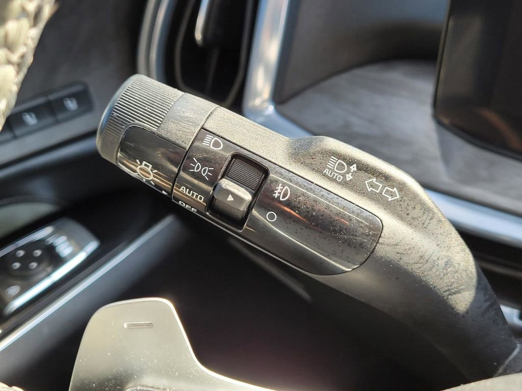 Used 2024 Kia Sorento SX Prestige w/ Sage Leather Package image 35