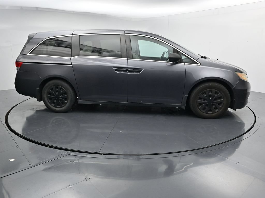 Used 2016 Honda Odyssey LX image 9