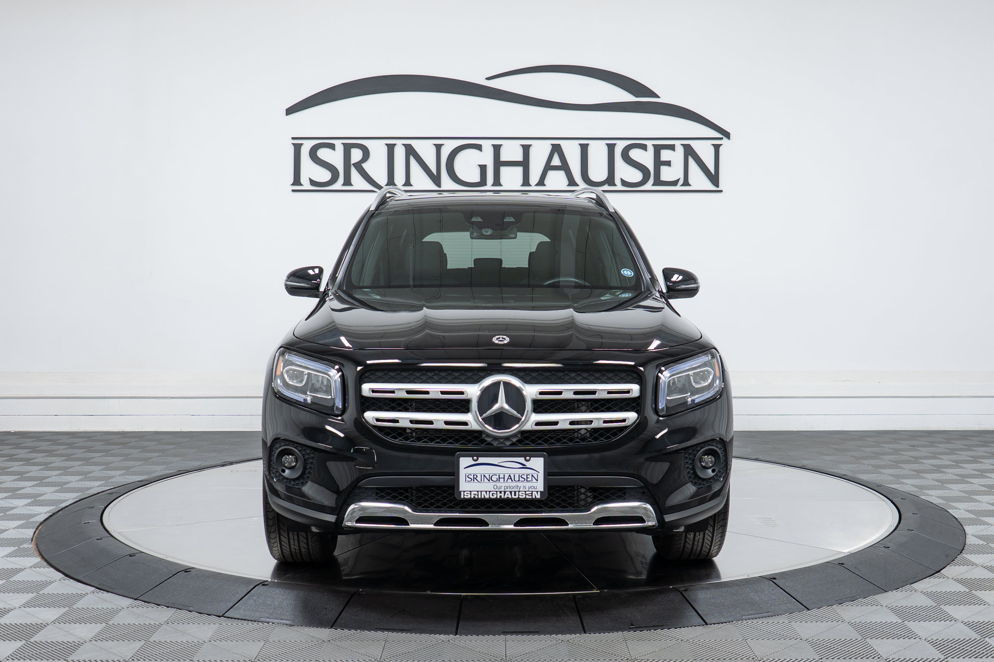Used 2022 Mercedes-Benz GLB 250 4MATIC image 2
