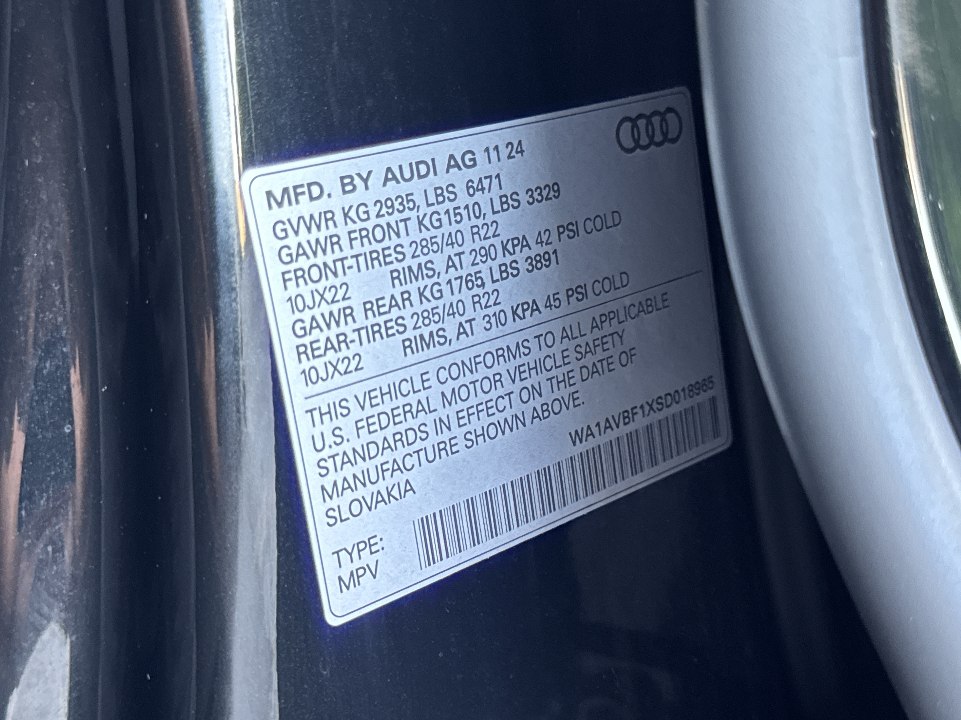 Certified 2025 Audi Q8 Premium AWD/4WD image 32