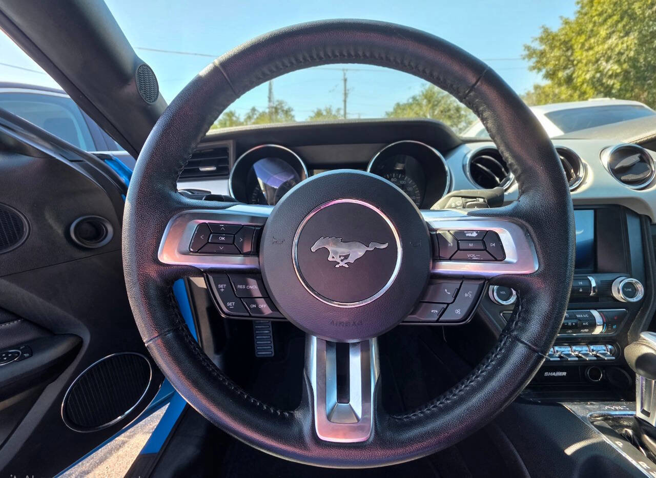 Used 2017 Ford Mustang Premium image 20