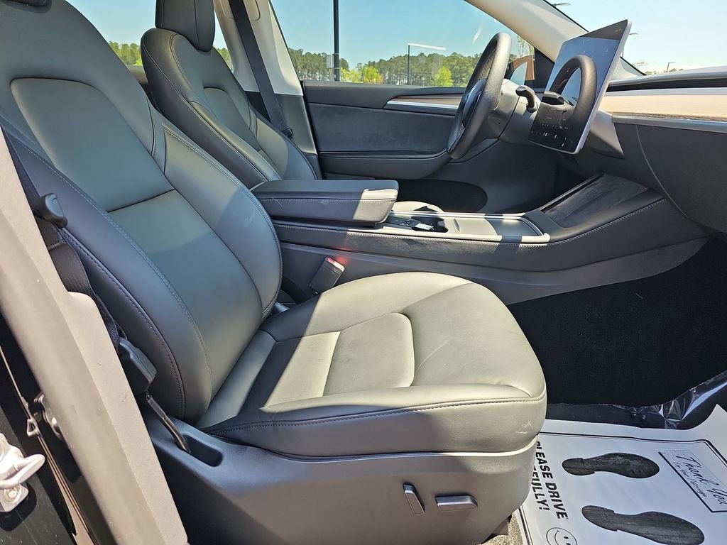Used 2023 Tesla Model Y Long Range image 13