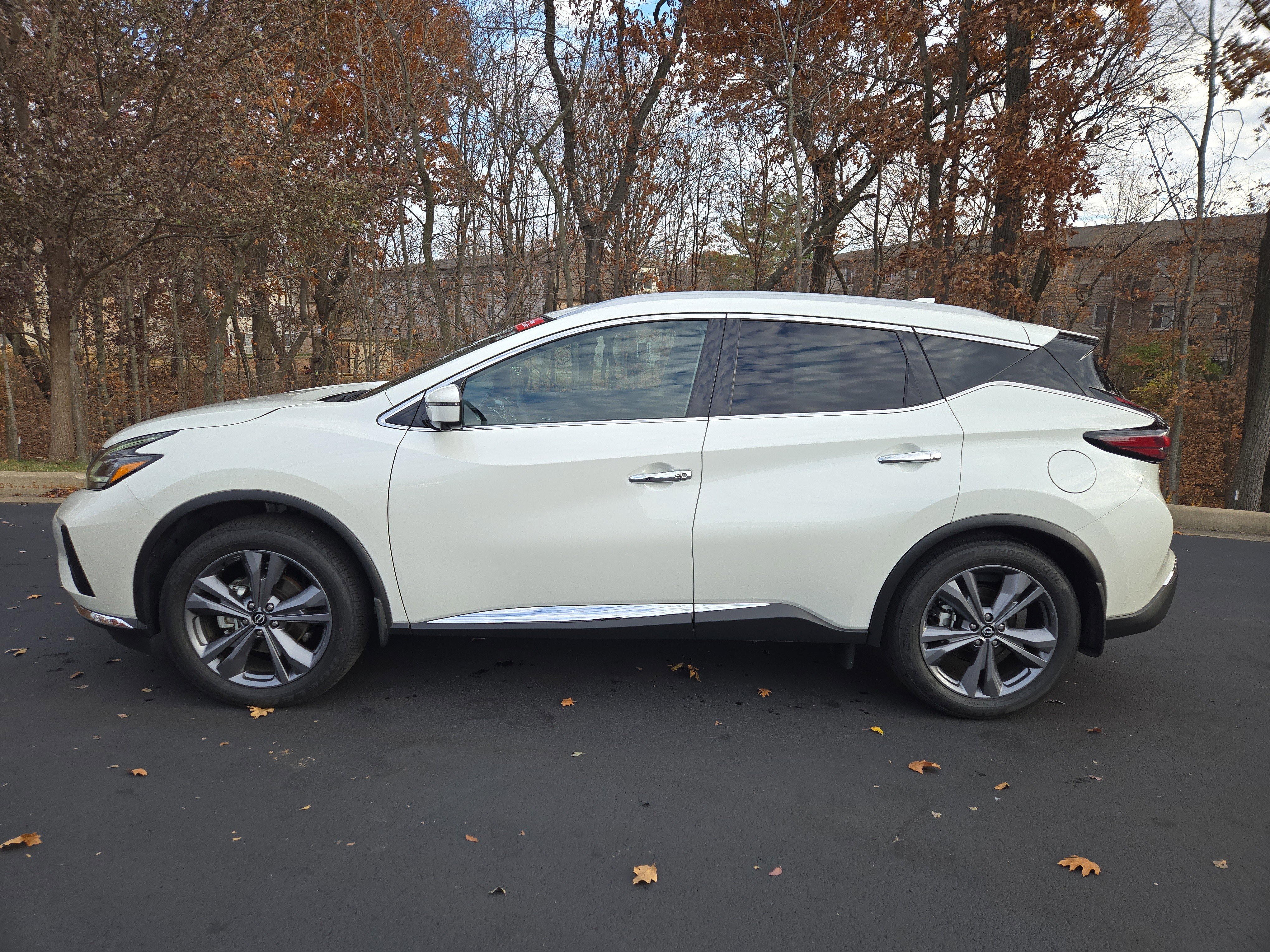 Certified 2024 Nissan Murano Platinum w/ Cargo Package image 6