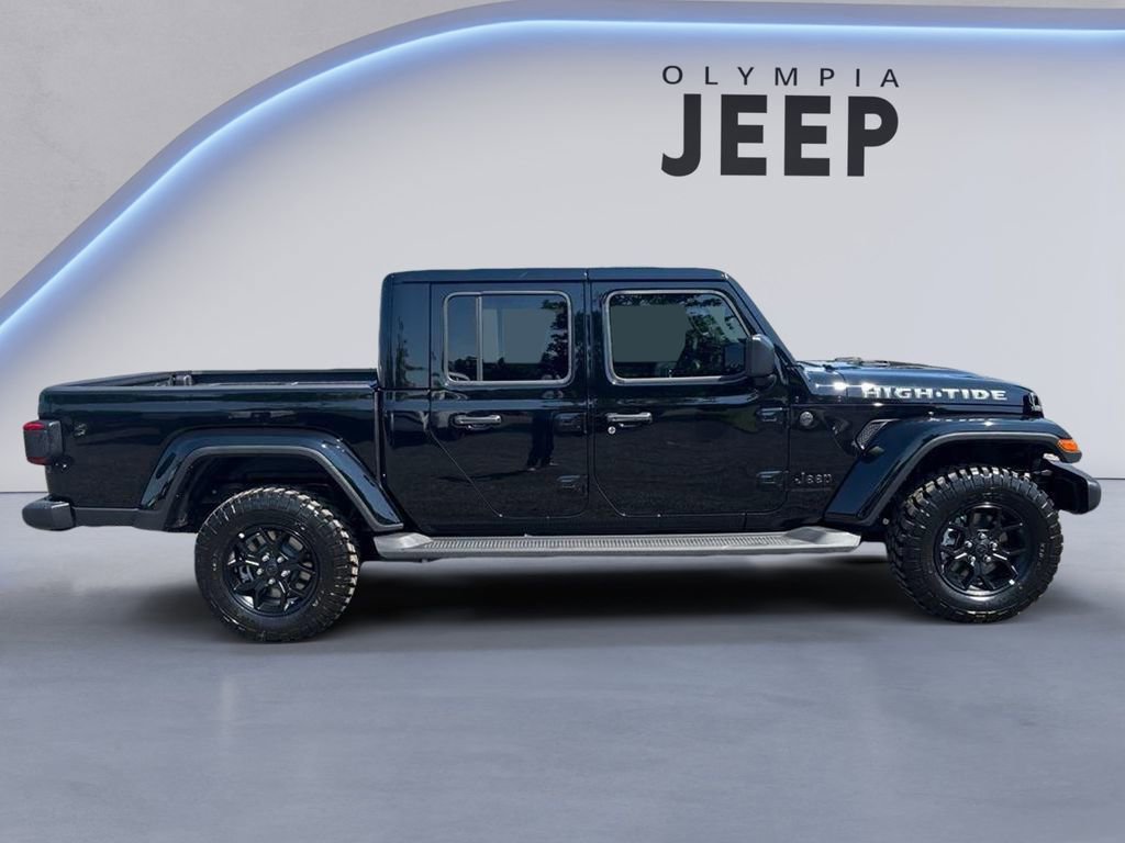 New 2025 Jeep Gladiator Sport image 8