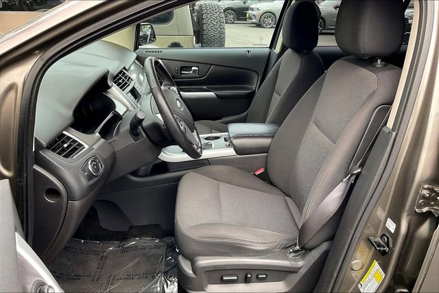 Used 2013 Ford Edge SEL image 25
