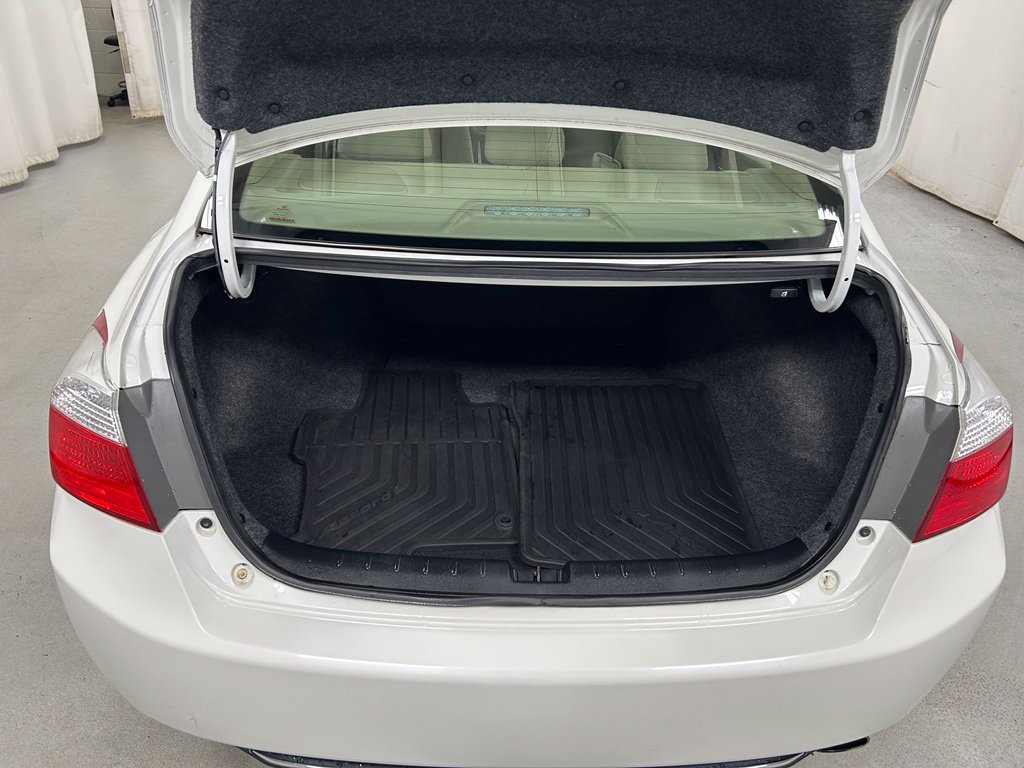 Used 2013 Honda Accord LX image 11