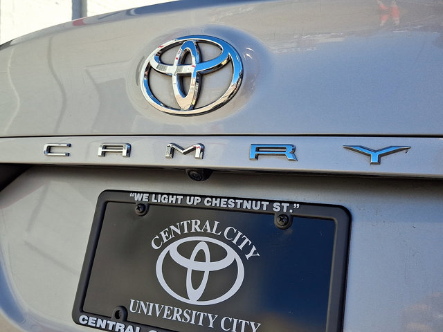 Used 2021 Toyota Camry LE FWD image 28
