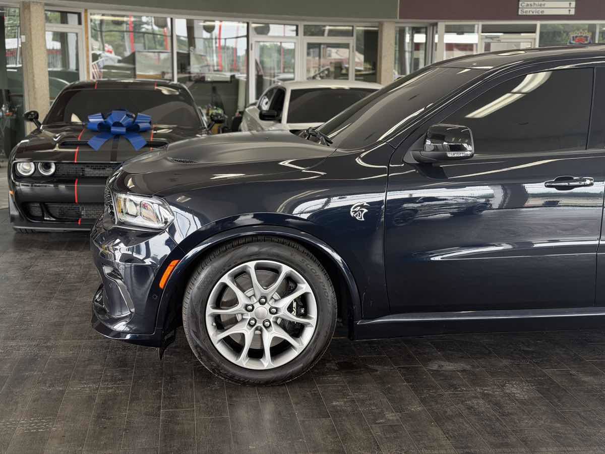 Used 2025 Dodge Durango SRT Hellcat AWD/4WD image 12