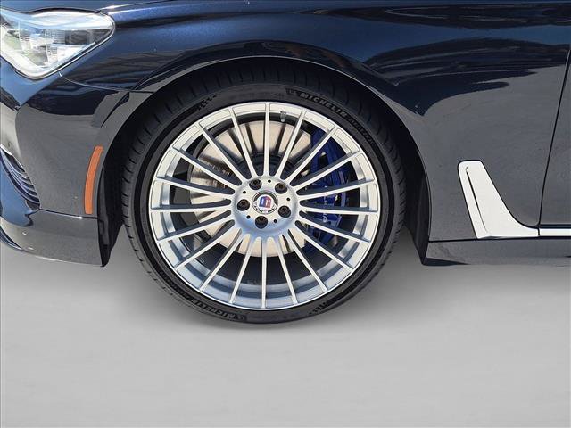 Used 2017 BMW ALPINA B7 xDrive AWD/4WD image 24