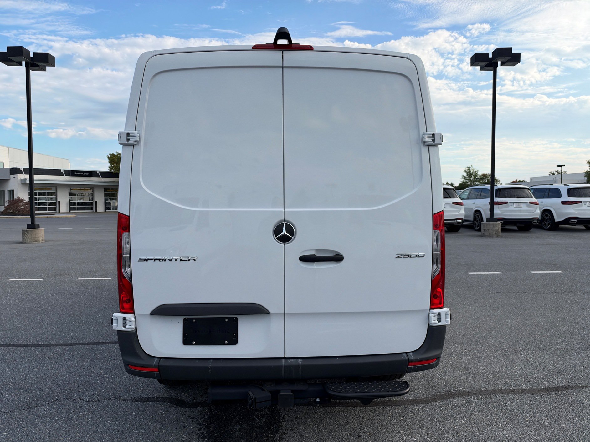 Used 2025 Mercedes-Benz Sprinter 2500 image 5