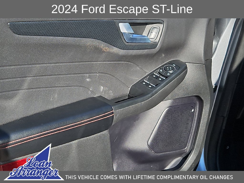 Used 2024 Ford Escape ST-Line w/ Tech Pack #1 FWD image 21