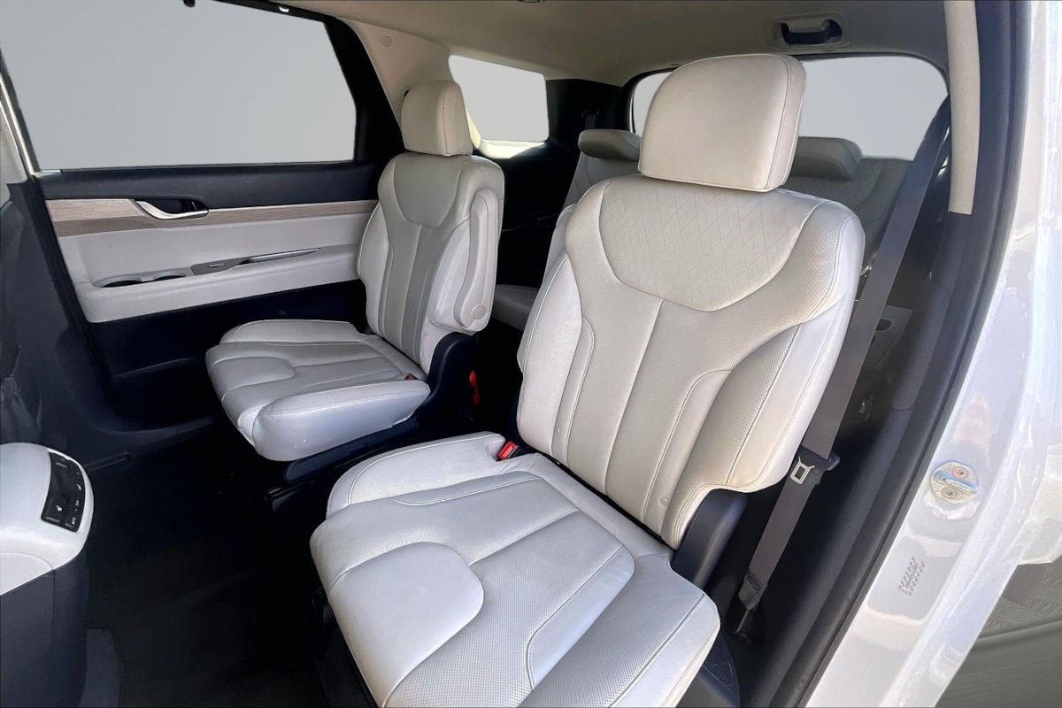 Used 2020 Hyundai Palisade SEL w/ Premium Package FWD image 26