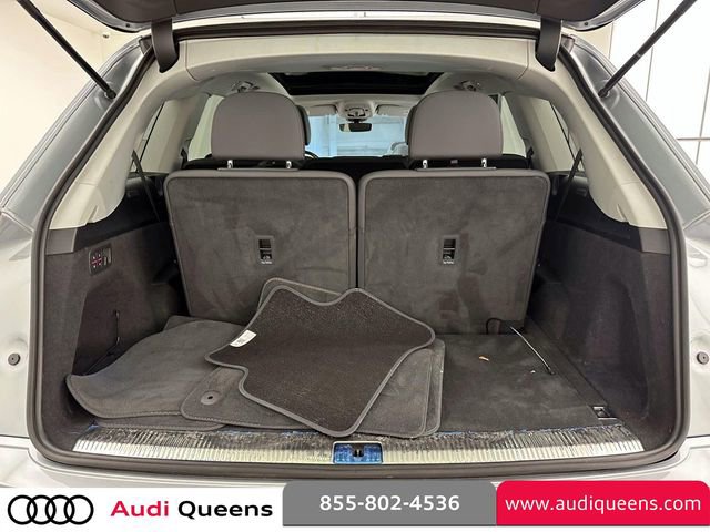 Used 2023 Audi Q7 2.0T Premium Plus w/ Premium Plus Package AWD/4WD image 8