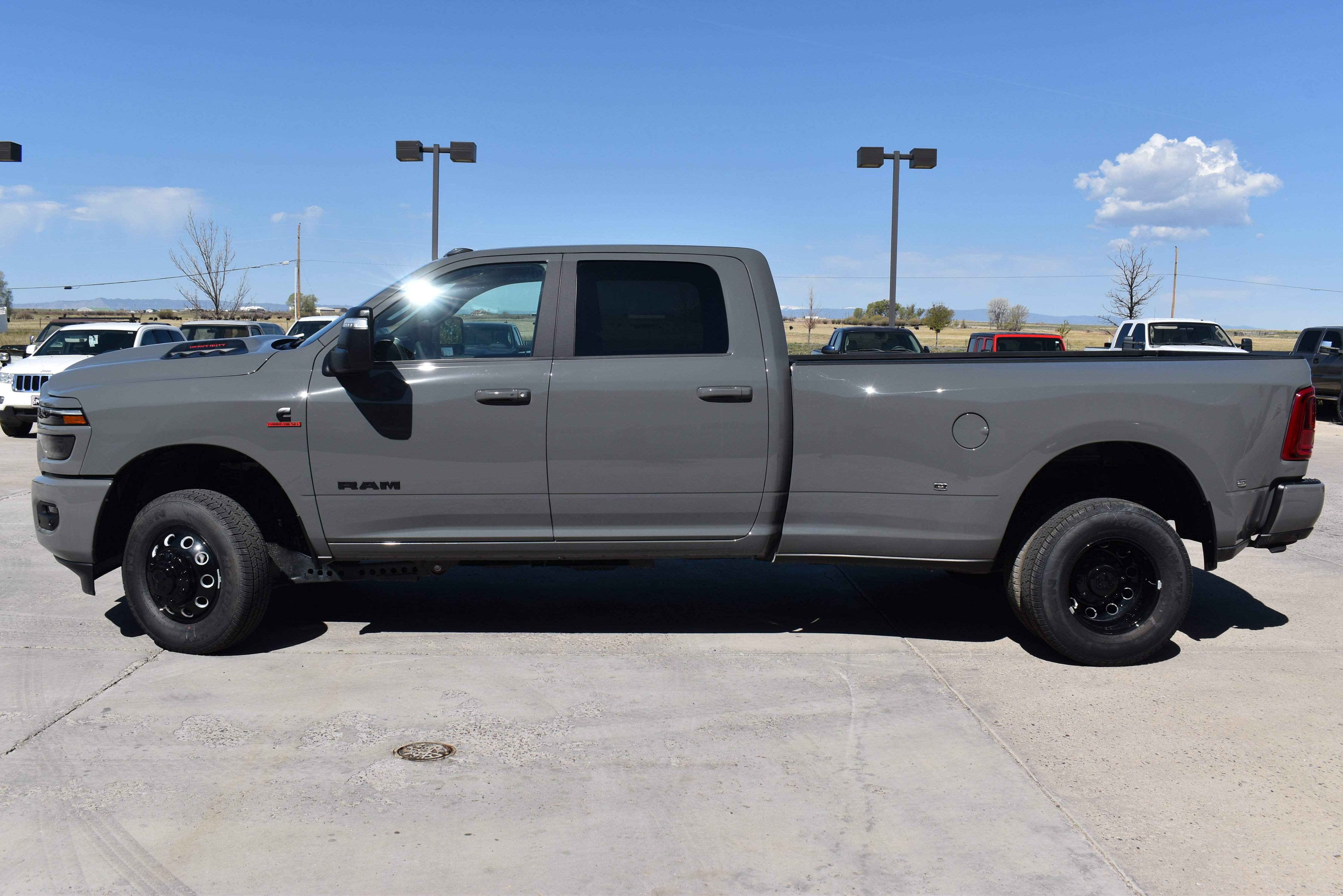 New 2026 RAM 3500 Laramie w/ Night Edition AWD/4WD image 10