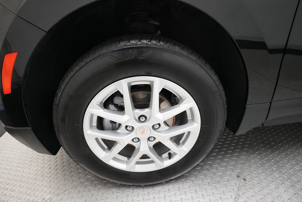 Certified 2024 Chevrolet Equinox LT w/ LPO, Floor Liner Package image 27