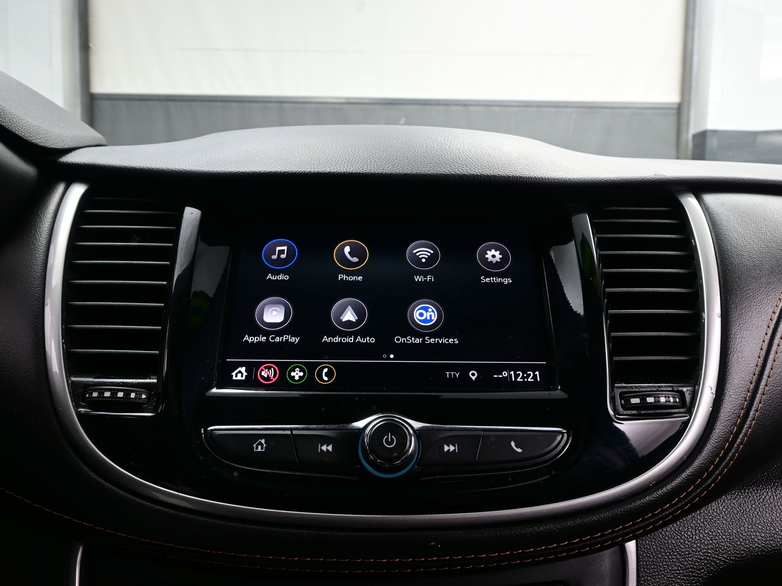 Used 2021 Chevrolet Trax LS image 17