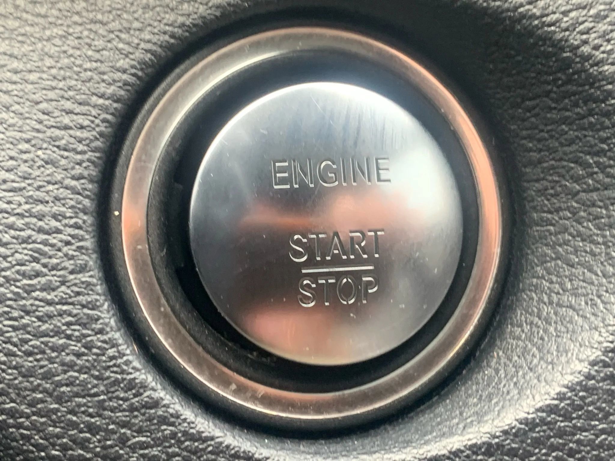 Used 2013 Mercedes-Benz E 350 Sedan image 23