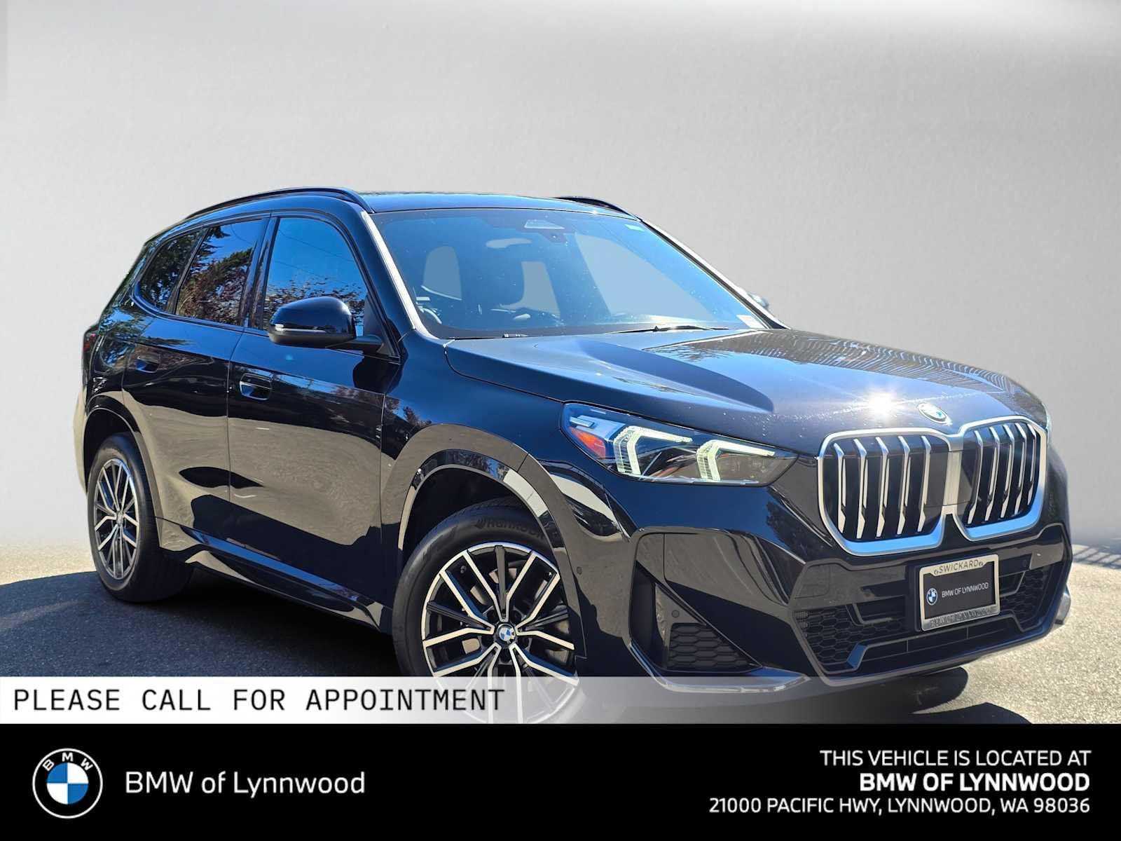 Used 2025 BMW X1 xDrive28i w/ M Sport Package AWD/4WD video 1