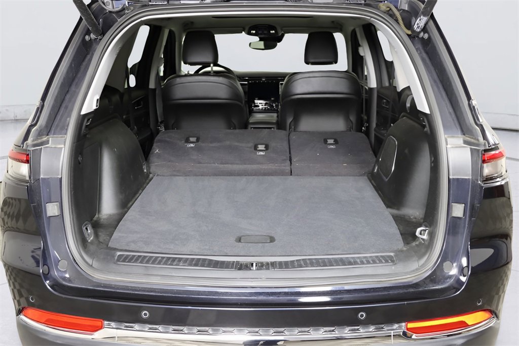 Used 2022 Jeep Grand Cherokee Limited 4xe image 14