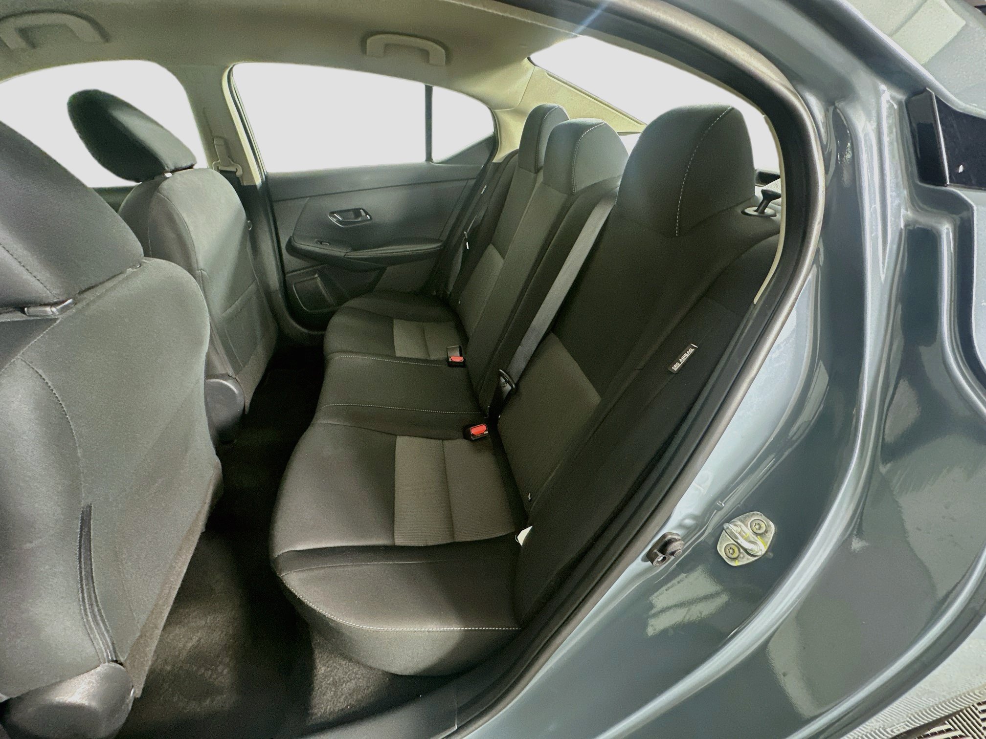 Used 2025 Nissan Sentra SV FWD image 26