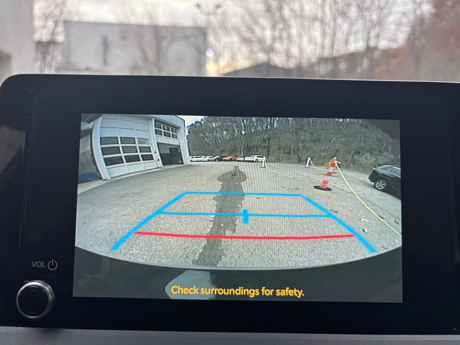 Used 2025 Toyota Prius LE image 17