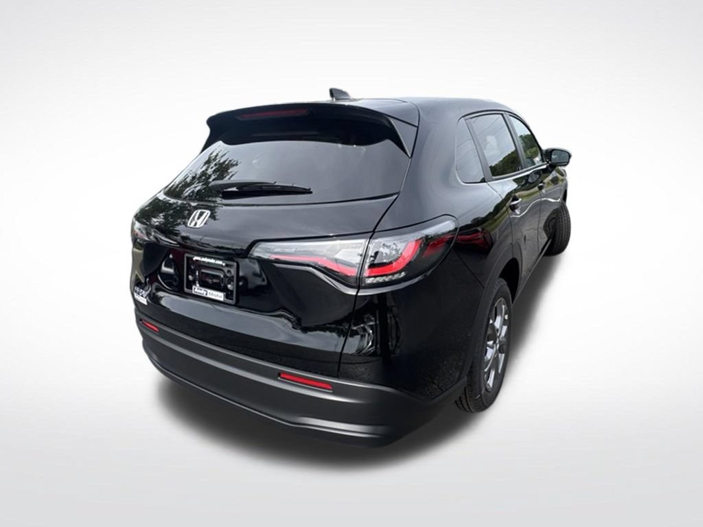 New 2027 Honda HR-V LX image 8