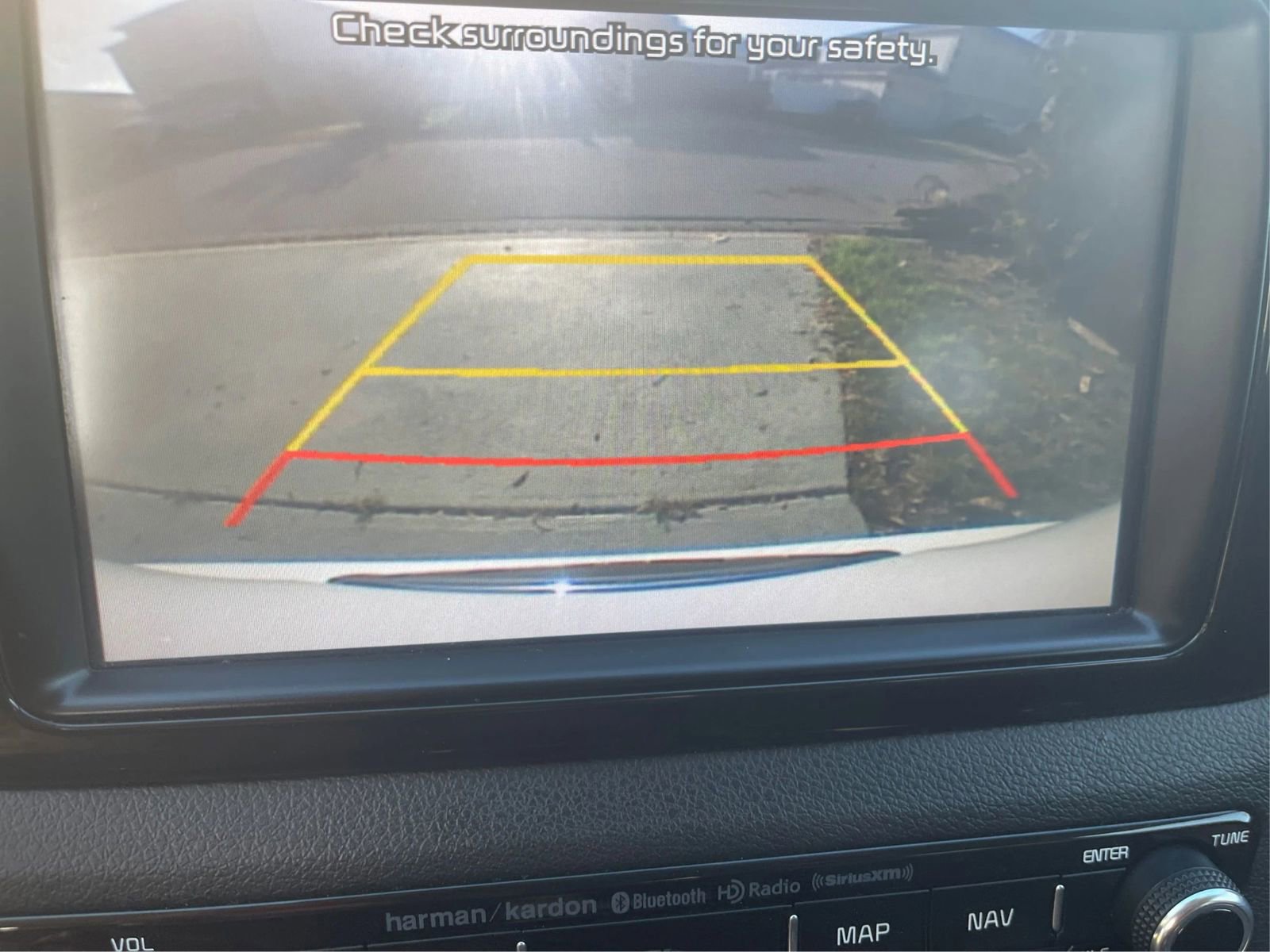 Used 2019 Kia Niro S Touring FWD image 22