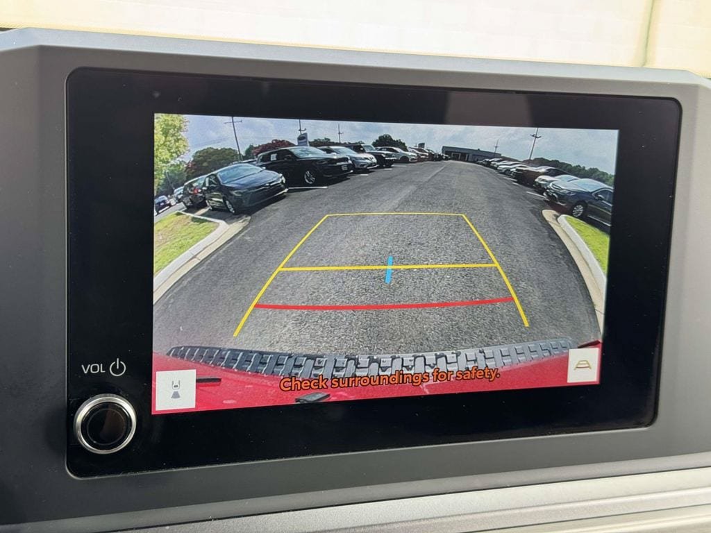Used 2025 Toyota 4Runner TRD Sport AWD/4WD image 4