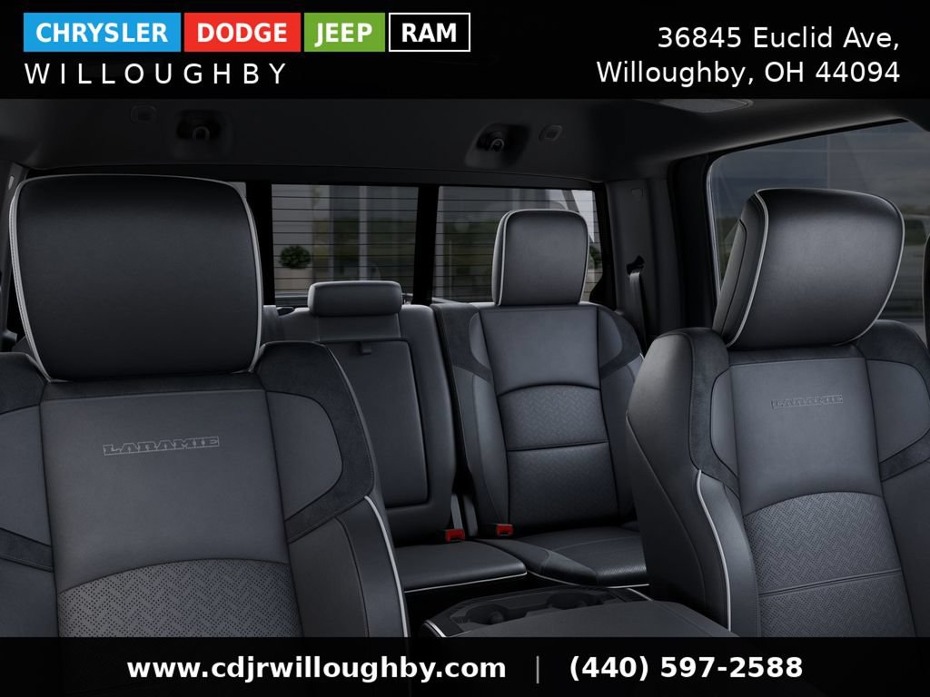 New 2025 RAM 2500 Laramie AWD/4WD image 29