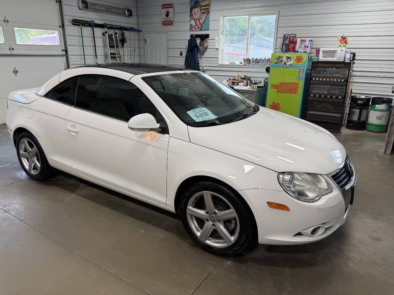 Used 2007 Volkswagen Eos 2.0T FWD image 4