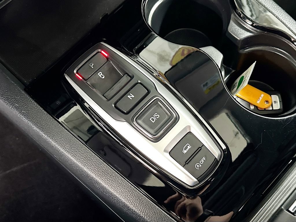 Used 2016 Honda Pilot Touring image 15