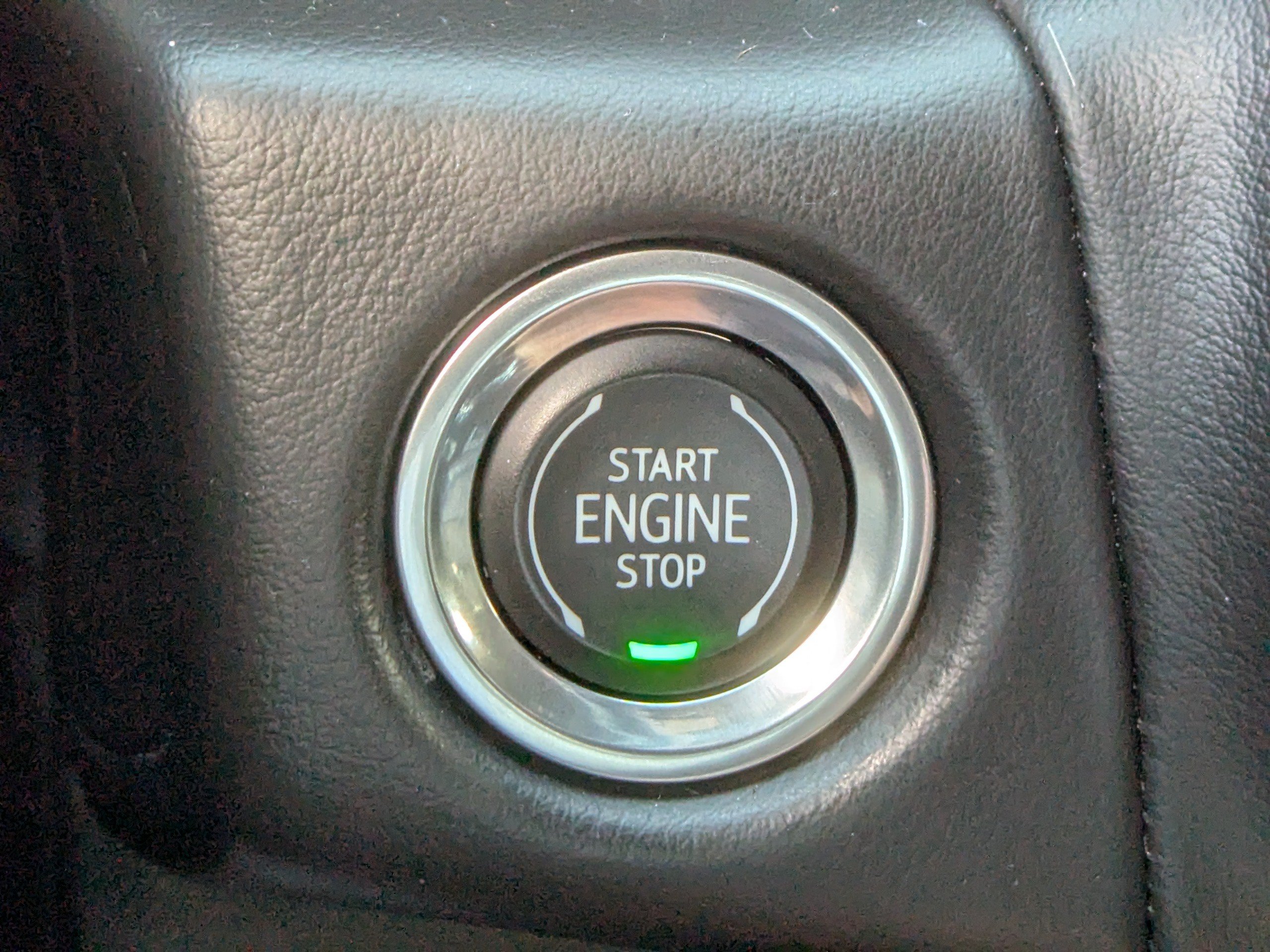 Used 2023 GMC Yukon SLT AWD/4WD image 28