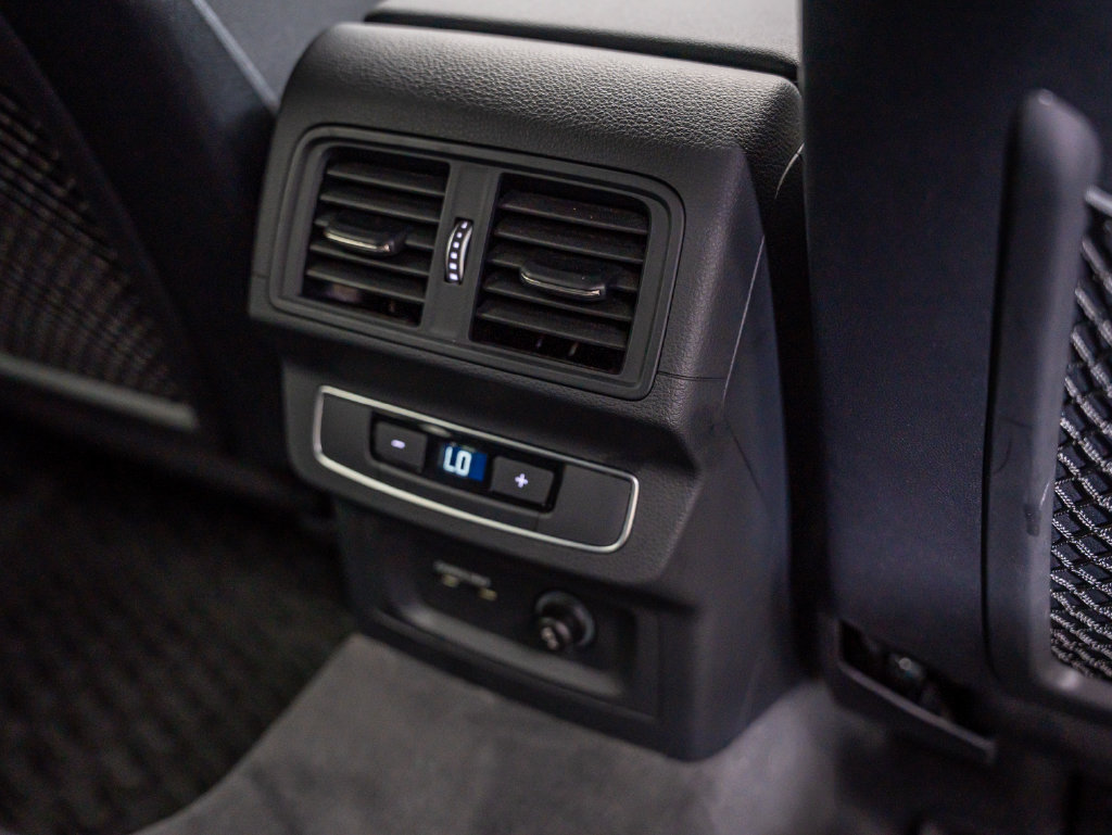Used 2023 Audi Q5 2.0T Premium Plus w/ Premium Plus Package AWD/4WD image 46