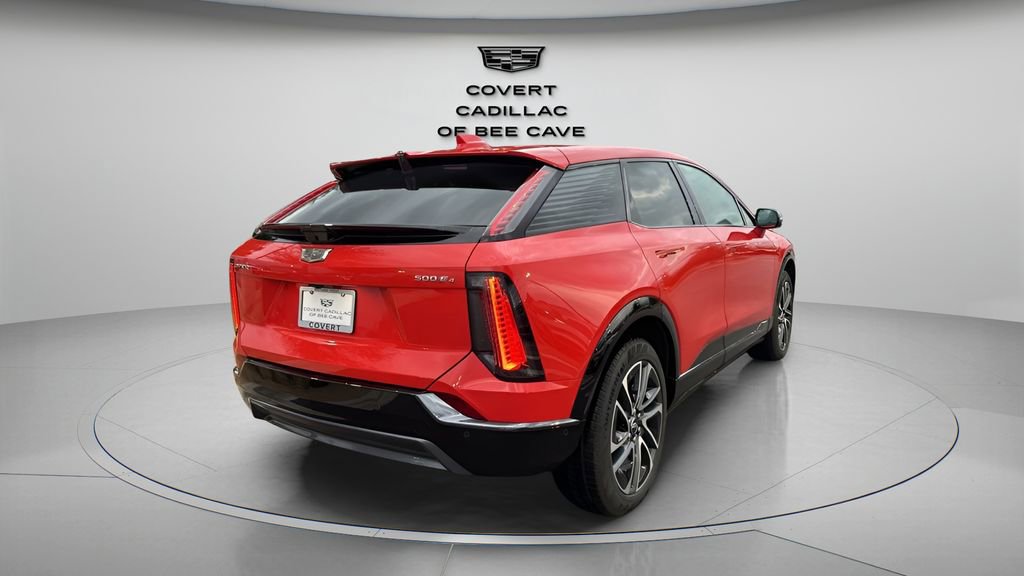 Certified 2025 Cadillac Optiq Sport 2 image 9