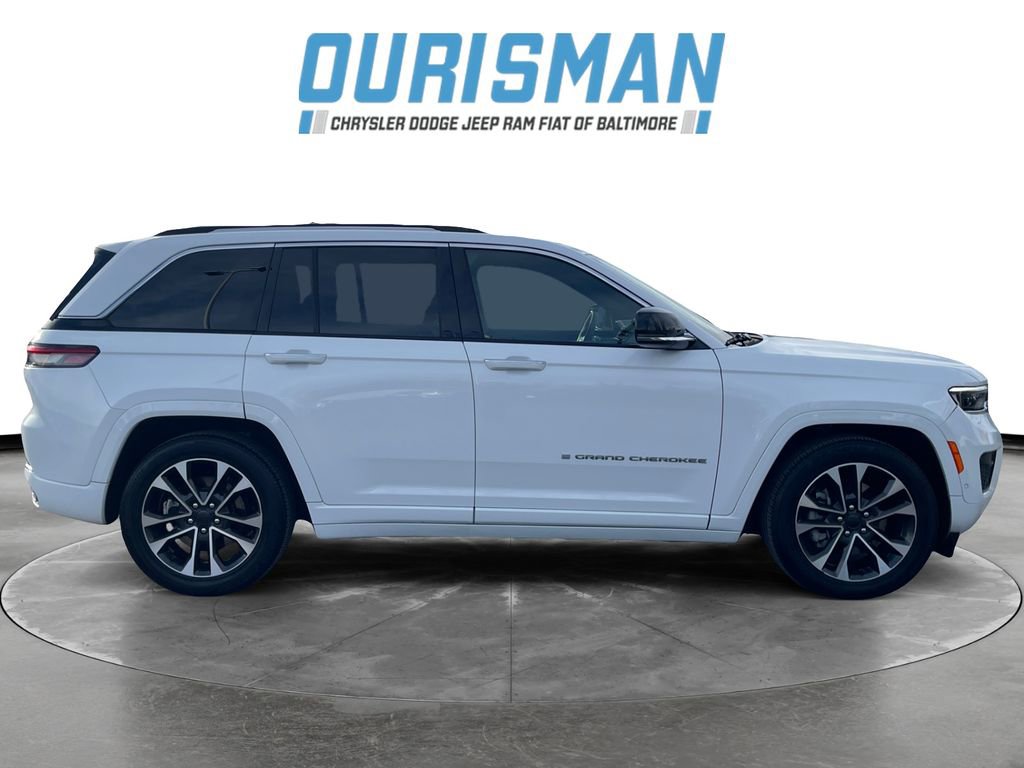 Used 2022 Jeep Grand Cherokee Overland w/ Luxury Tech Group IV image 7