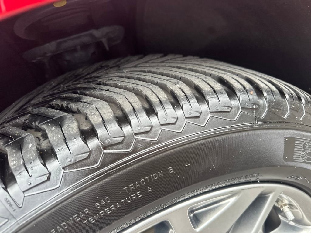 Used 2023 Genesis GV70 2.5T w/ Select Package image 13