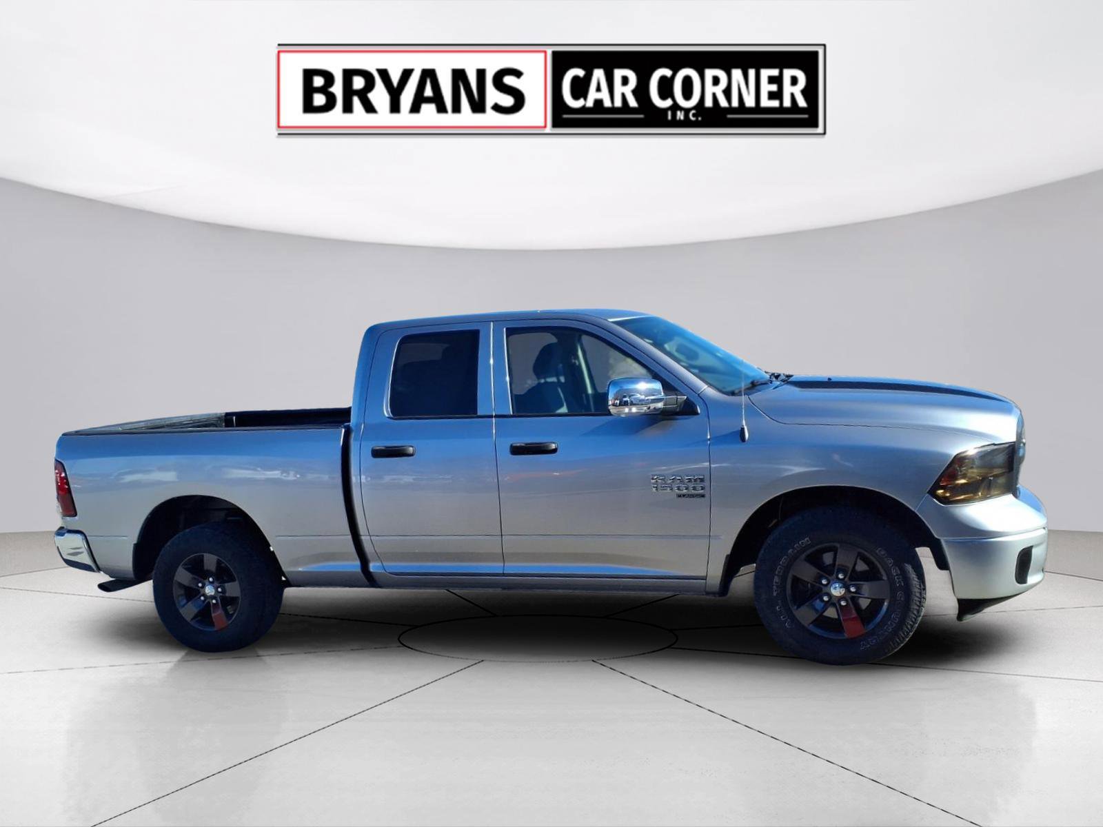 Used 2019 RAM 1500 Tradesman w/ Chrome Plus Package image 2
