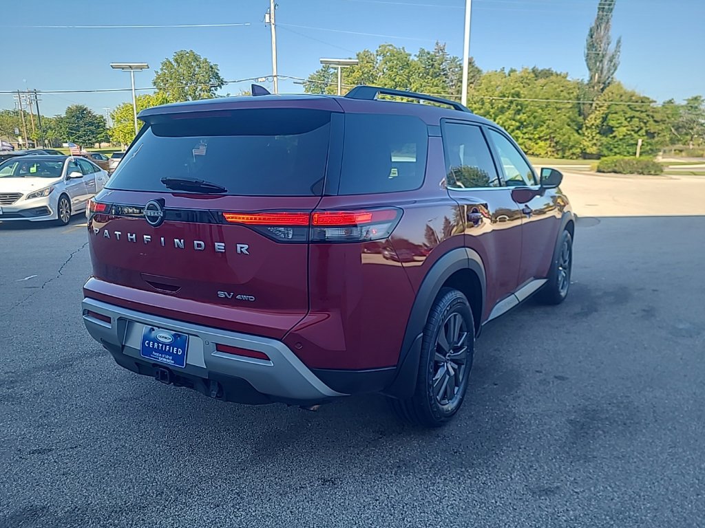 Used 2023 Nissan Pathfinder SV AWD/4WD image 6