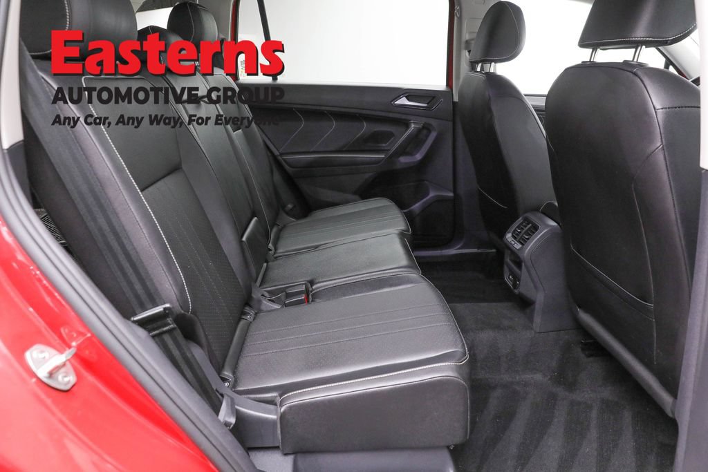 Used 2023 Volkswagen Tiguan SE AWD/4WD image 21