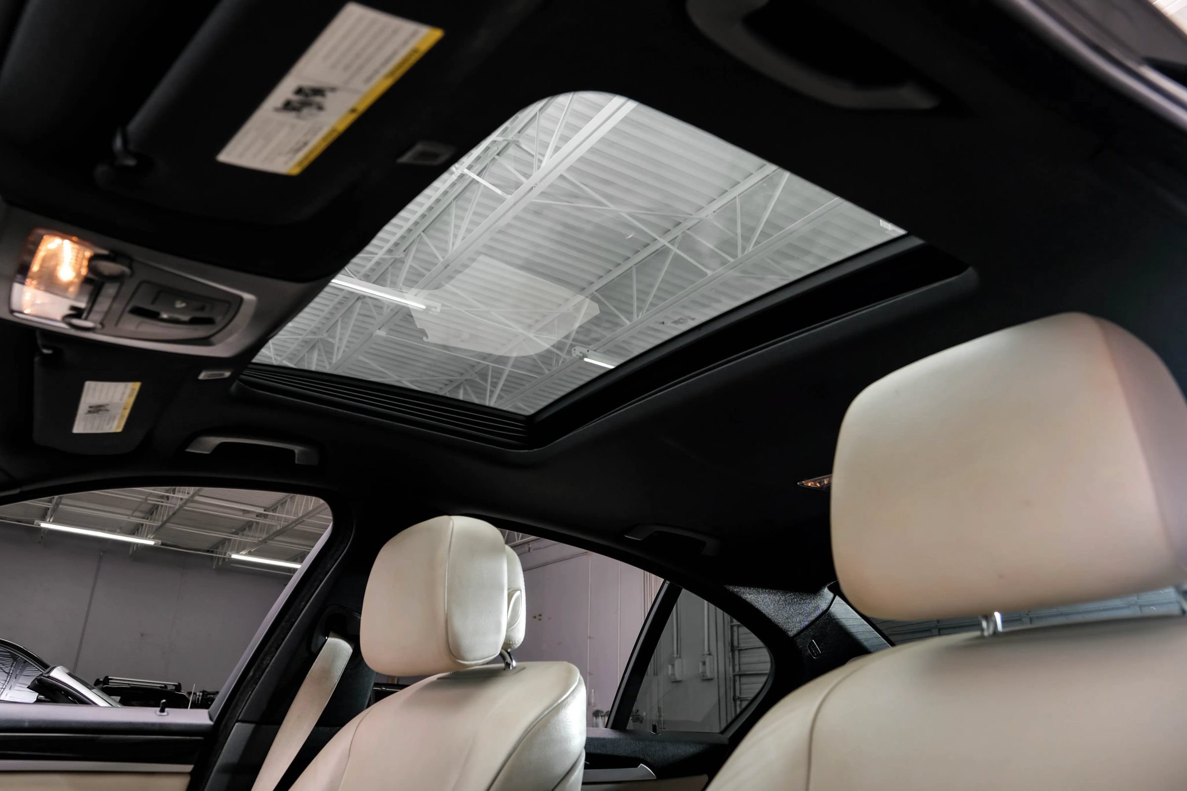 Used 2013 BMW 535i Sedan RWD image 4
