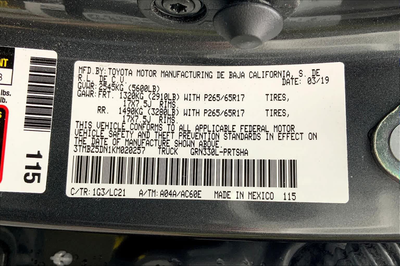 Used 2019 Toyota Tacoma TRD Sport w/ TRD Premium Sport Package RWD image 33